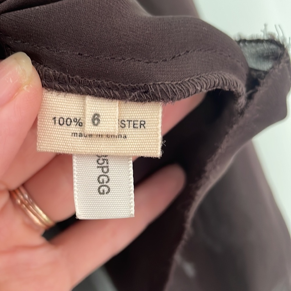 ❌SOLD❌ 
L’AGENCE Ruffle Neck Blouse - Picture 5 of 6